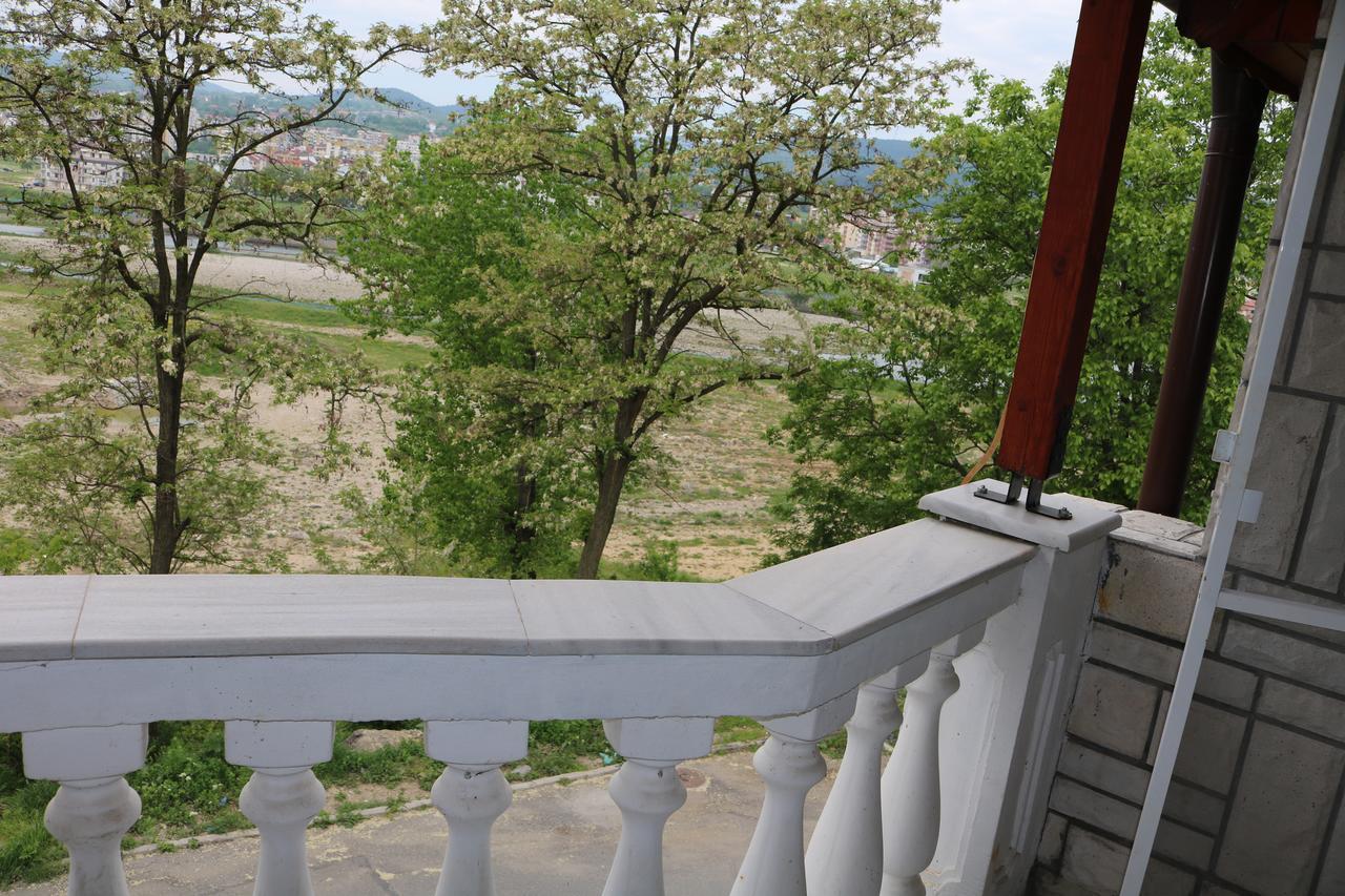 Hotel Arda Kardzsali Kültér fotó